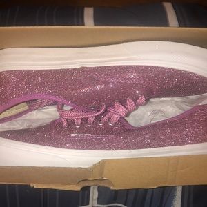 Women’s low Vans